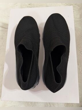 Women's Slip-On Knit Sock Sneakers - Black